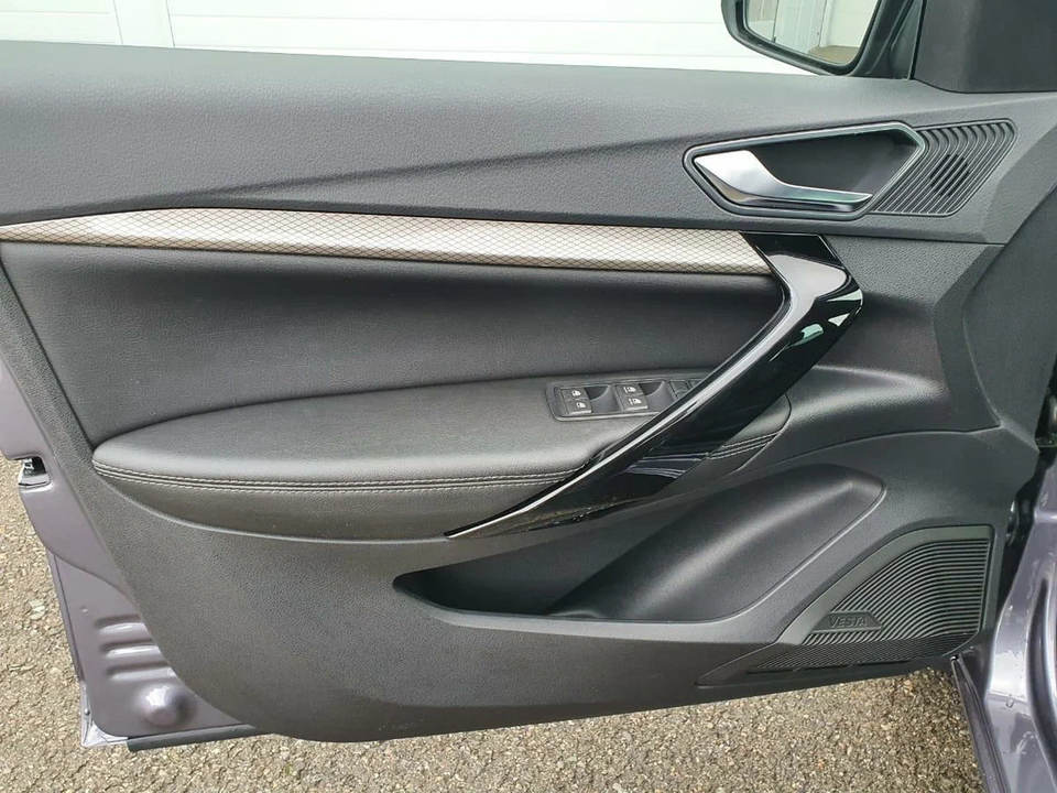 ВАЗ (LADA) Vesta I, 2023 год, 380 000 рублей, 4 фотография