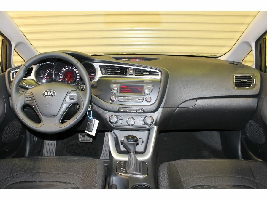 KIA cee'd II рестайлинг, 2017 год, 350 000 рублей, 8 фотография