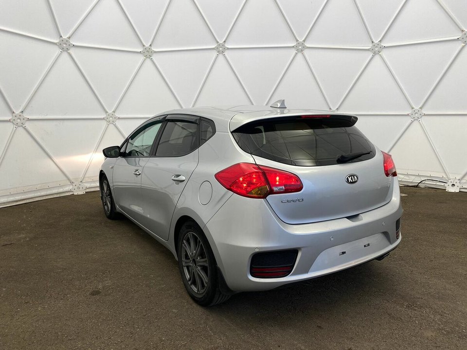 KIA cee'd II рестайлинг, 2017 год, 340 000 рублей, 13 фотография