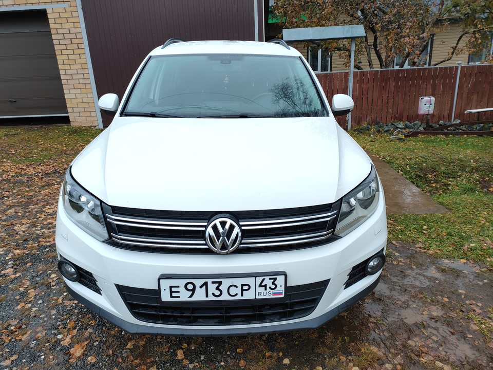 Volkswagen Tiguan I рестайлинг, 2013 год, 1 210 000 рублей, 2 фотография