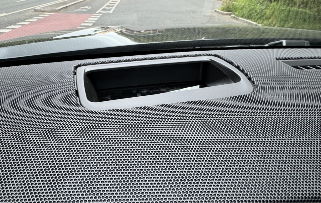 Cadillac Escalade V, 2025 год, 27 000 000 рублей, 11 фотография