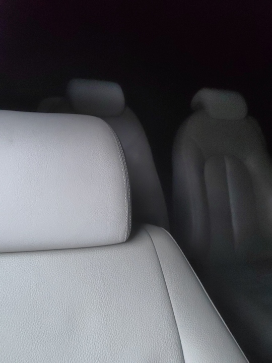 Volkswagen Amarok I, 2012 год, 7 000 000 рублей, 2 фотография