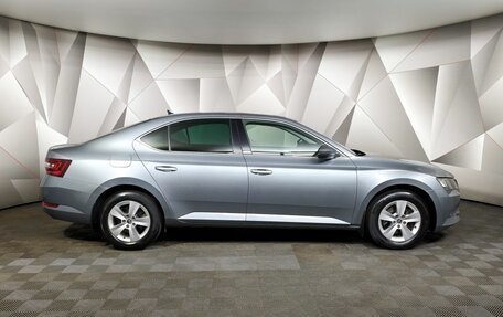 Skoda Superb III рестайлинг, 2016 год, 1 589 000 рублей, 6 фотография