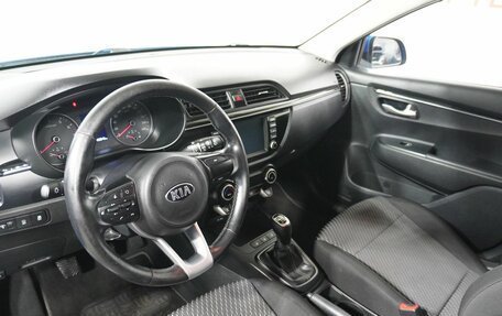 KIA Rio IV, 2018 год, 1 274 000 рублей, 9 фотография