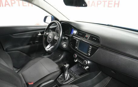 KIA Rio IV, 2018 год, 1 274 000 рублей, 10 фотография
