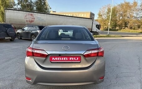 Toyota Corolla, 2014 год, 960 000 рублей, 4 фотография