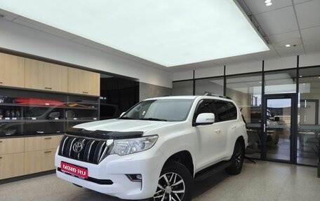 Toyota Land Cruiser Prado 150 рестайлинг 2, 2018 год, 4 399 000 рублей, 1 фотография
