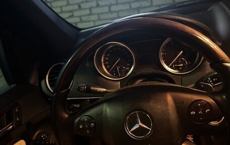 Mercedes-Benz GL-Класс, 2011 год, 2 200 000 рублей, 17 фотография