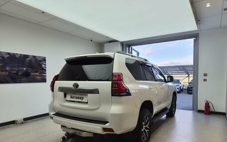 Toyota Land Cruiser Prado 150 рестайлинг 2, 2018 год, 4 399 000 рублей, 4 фотография