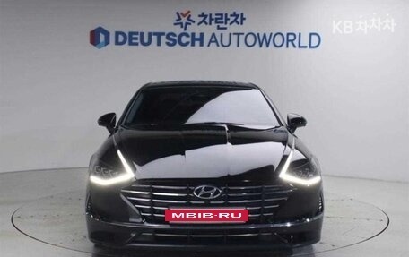 Hyundai Sonata VIII, 2022 год, 1 940 000 рублей, 3 фотография