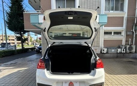 BMW 1 серия, 2017 год, 1 180 000 рублей, 18 фотография