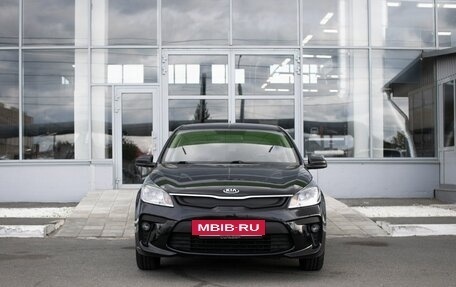 KIA Rio IV, 2018 год, 1 350 000 рублей, 3 фотография