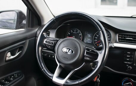 KIA Rio IV, 2018 год, 1 350 000 рублей, 15 фотография