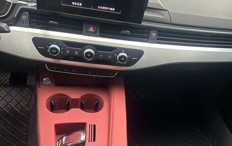Audi A4, 2022 год, 1 870 000 рублей, 14 фотография