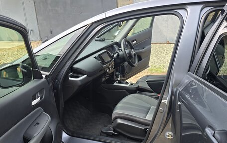 Honda Fit, 2020 год, 1 050 000 рублей, 7 фотография