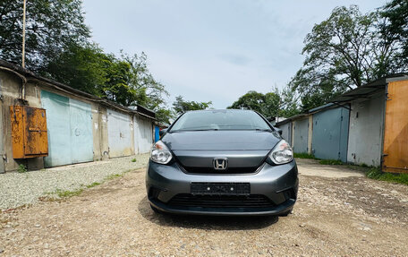 Honda Fit, 2020 год, 1 050 000 рублей, 2 фотография