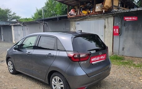 Honda Fit, 2020 год, 1 050 000 рублей, 18 фотография