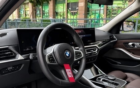 BMW 3 серия, 2023 год, 2 900 002 рублей, 13 фотография