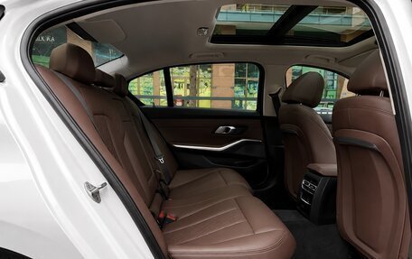 BMW 3 серия, 2023 год, 2 900 002 рублей, 21 фотография