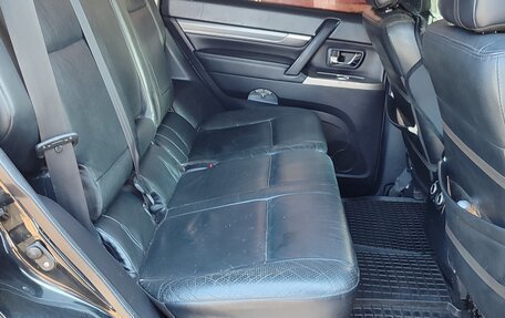 Mitsubishi Pajero IV, 2012 год, 1 470 000 рублей, 14 фотография