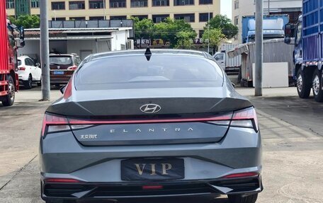 Hyundai Elantra, 2022 год, 1 230 000 рублей, 5 фотография
