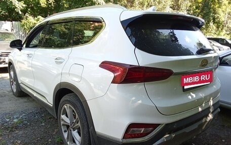 Hyundai Santa Fe IV, 2018 год, 1 850 000 рублей, 3 фотография