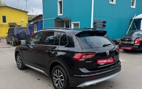 Volkswagen Tiguan II, 2019 год, 2 600 000 рублей, 6 фотография