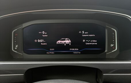 Volkswagen Tiguan II, 2019 год, 2 600 000 рублей, 11 фотография