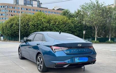 Hyundai Elantra, 2022 год, 1 450 000 рублей, 6 фотография