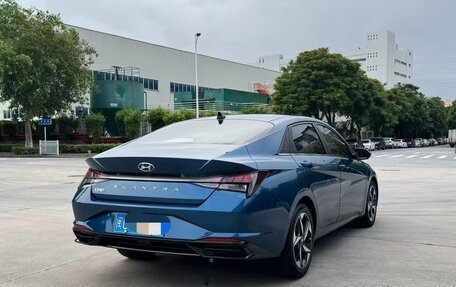 Hyundai Elantra, 2022 год, 1 450 000 рублей, 4 фотография