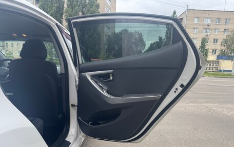 Hyundai Elantra V, 2012 год, 770 000 рублей, 7 фотография