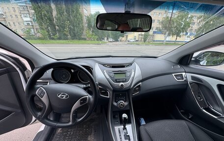 Hyundai Elantra V, 2012 год, 770 000 рублей, 17 фотография