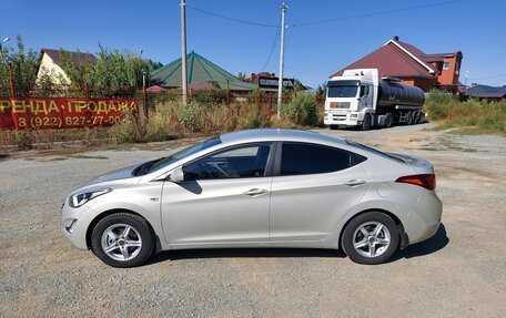 Hyundai Elantra V, 2015 год, 1 020 000 рублей, 3 фотография