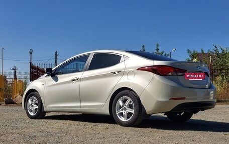 Hyundai Elantra V, 2015 год, 1 020 000 рублей, 6 фотография