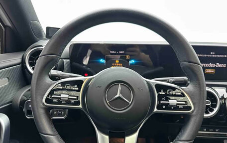 Mercedes-Benz A-Класс, 2021 год, 1 819 000 рублей, 11 фотография
