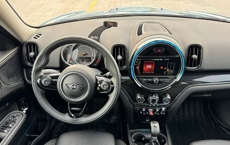 MINI Countryman II (F60), 2019 год, 1 560 002 рублей, 13 фотография