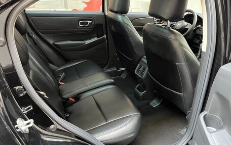 Honda Vezel, 2023 год, 1 910 000 рублей, 9 фотография
