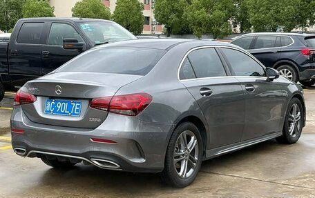 Mercedes-Benz A-Класс, 2020 год, 1 890 000 рублей, 7 фотография