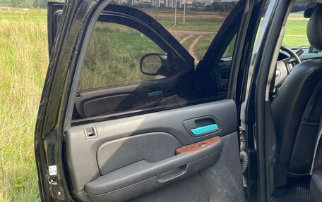 Chevrolet Tahoe III, 2008 год, 1 495 000 рублей, 18 фотография