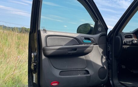 Chevrolet Tahoe III, 2008 год, 1 495 000 рублей, 13 фотография