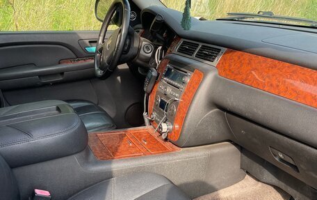 Chevrolet Tahoe III, 2008 год, 1 495 000 рублей, 27 фотография