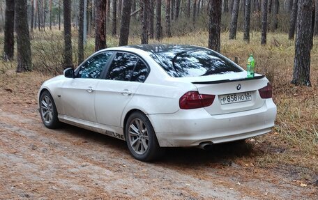 BMW 3 серия, 2010 год, 1 150 000 рублей, 17 фотография