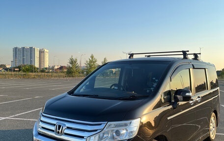 Honda Stepwgn IV, 2013 год, 1 700 000 рублей, 2 фотография