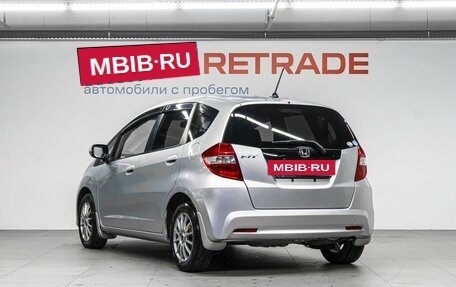 Honda Fit III, 2013 год, 770 000 рублей, 8 фотография