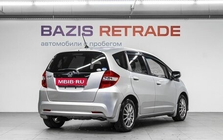 Honda Fit III, 2013 год, 770 000 рублей, 6 фотография