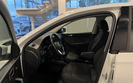 Volkswagen Polo VI (EU Market), 2021 год, 1 590 000 рублей, 15 фотография