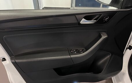 Volkswagen Polo VI (EU Market), 2021 год, 1 590 000 рублей, 21 фотография