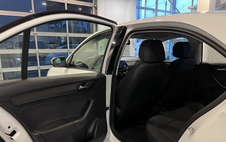 Volkswagen Polo VI (EU Market), 2021 год, 1 590 000 рублей, 24 фотография