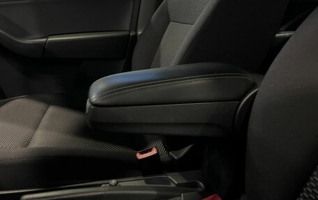 Volkswagen Polo VI (EU Market), 2021 год, 1 590 000 рублей, 31 фотография