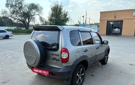 Chevrolet Niva I рестайлинг, 2010 год, 470 000 рублей, 4 фотография